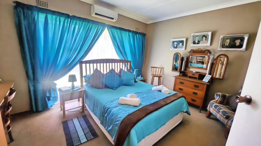 4 Bedroom Property for Sale in Wilkoppies North West